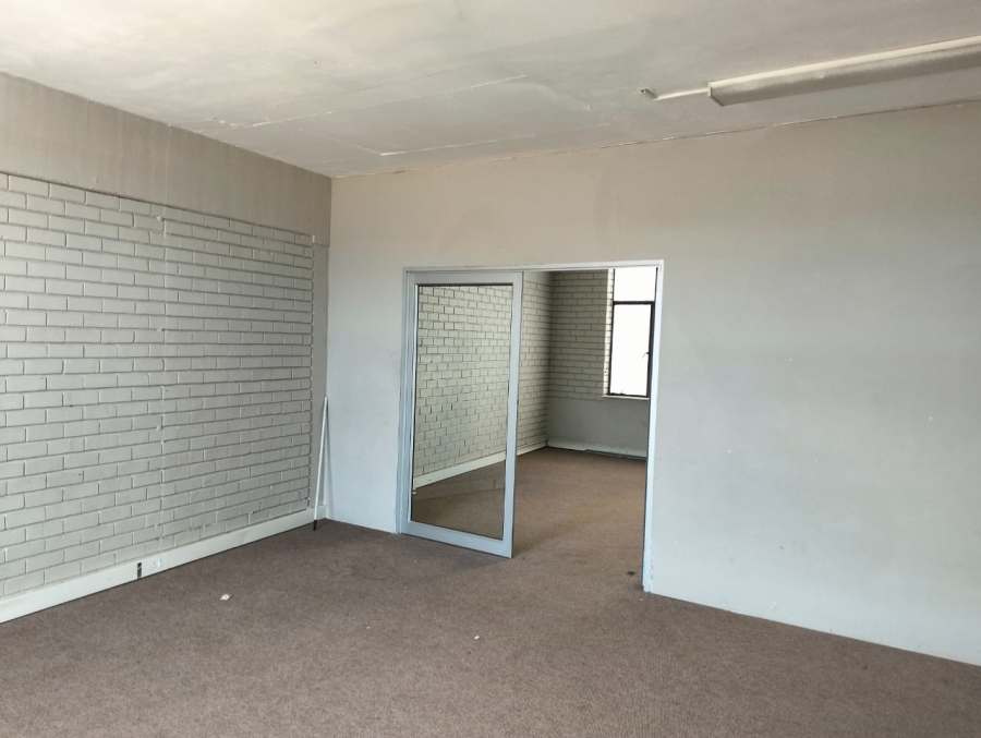 To Let commercial Property for Rent in Durbanville Western Cape